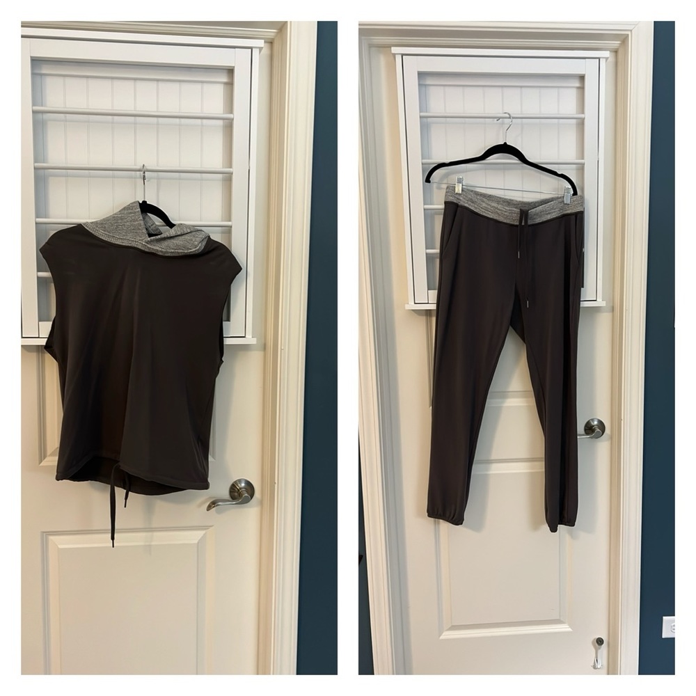 Adorable grey sleeveless hoody and matching joggers by sundays